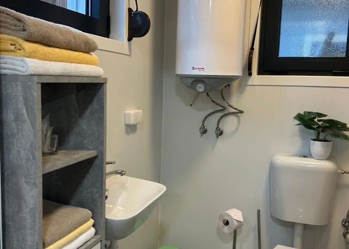 Holiday home Muehlengasseone Tinyhome Lenzing