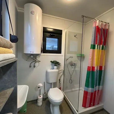 Muehlengasseone Tinyhome Lenzing
